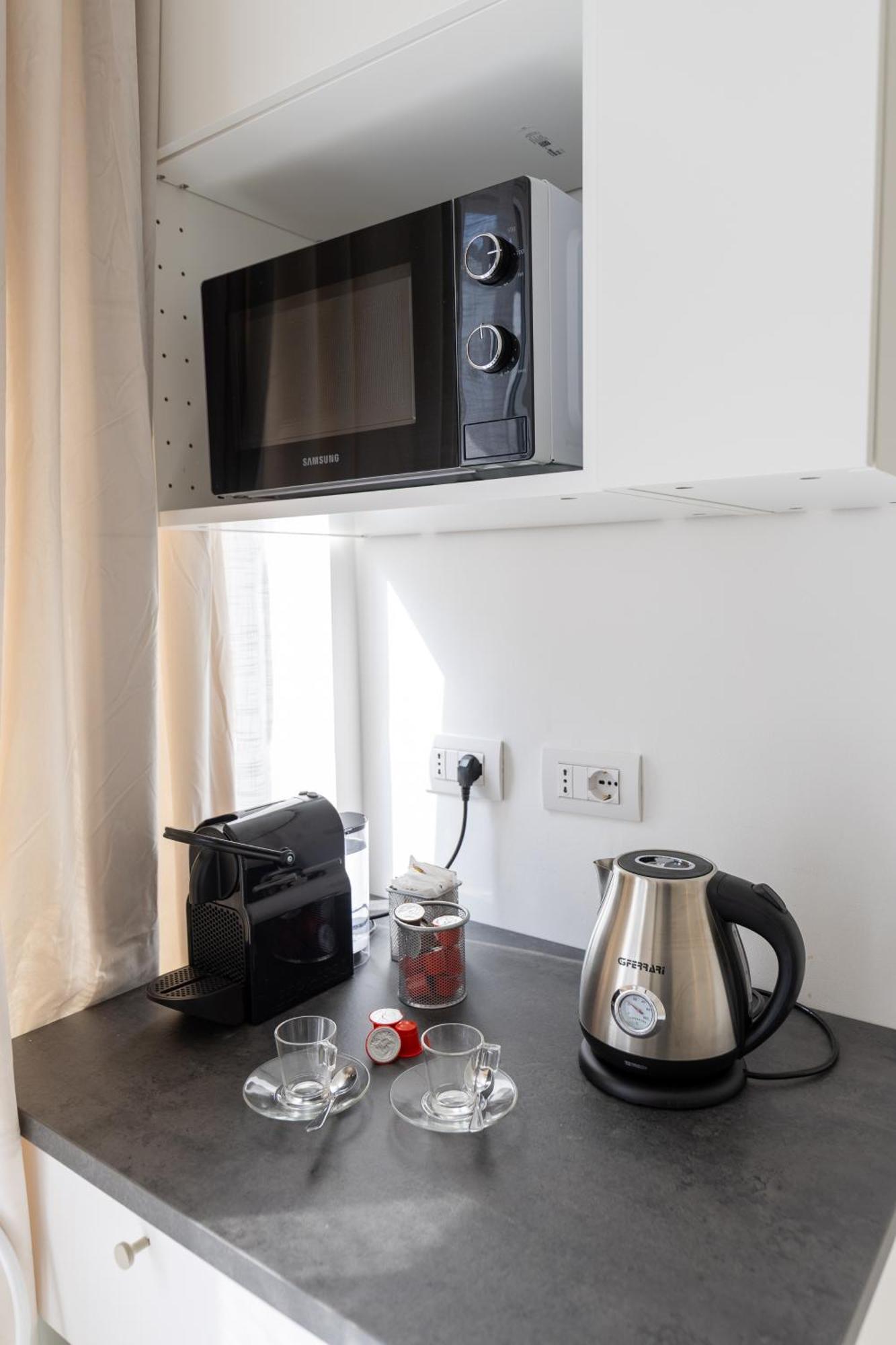 My Tiny Home Rome Bagian luar foto